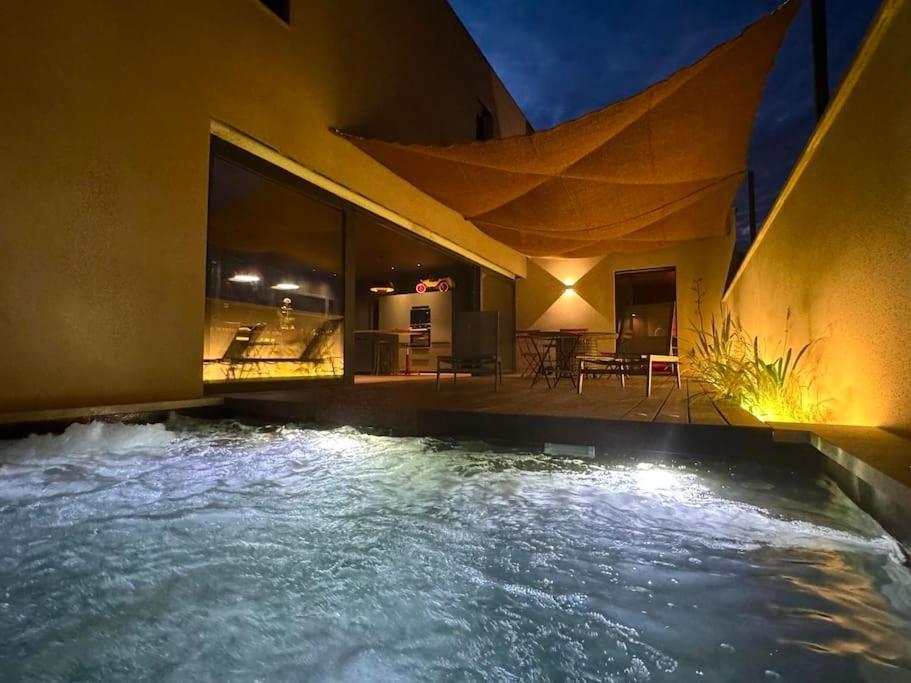 Maison D'Architecte Avec Piscine-Spa Chauffe En Centre Ville De 维逊拉洛梅尼 外观 照片